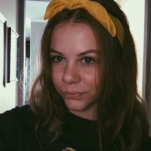 Meet your Posher, Charlotte